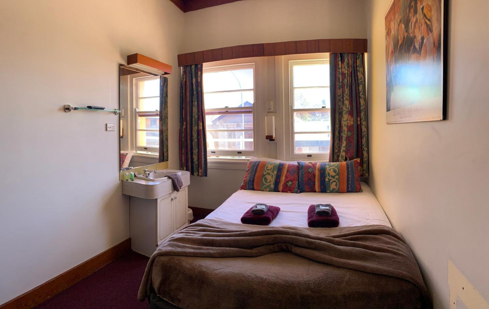 Moruya Monarch Hotel Buitenkant foto