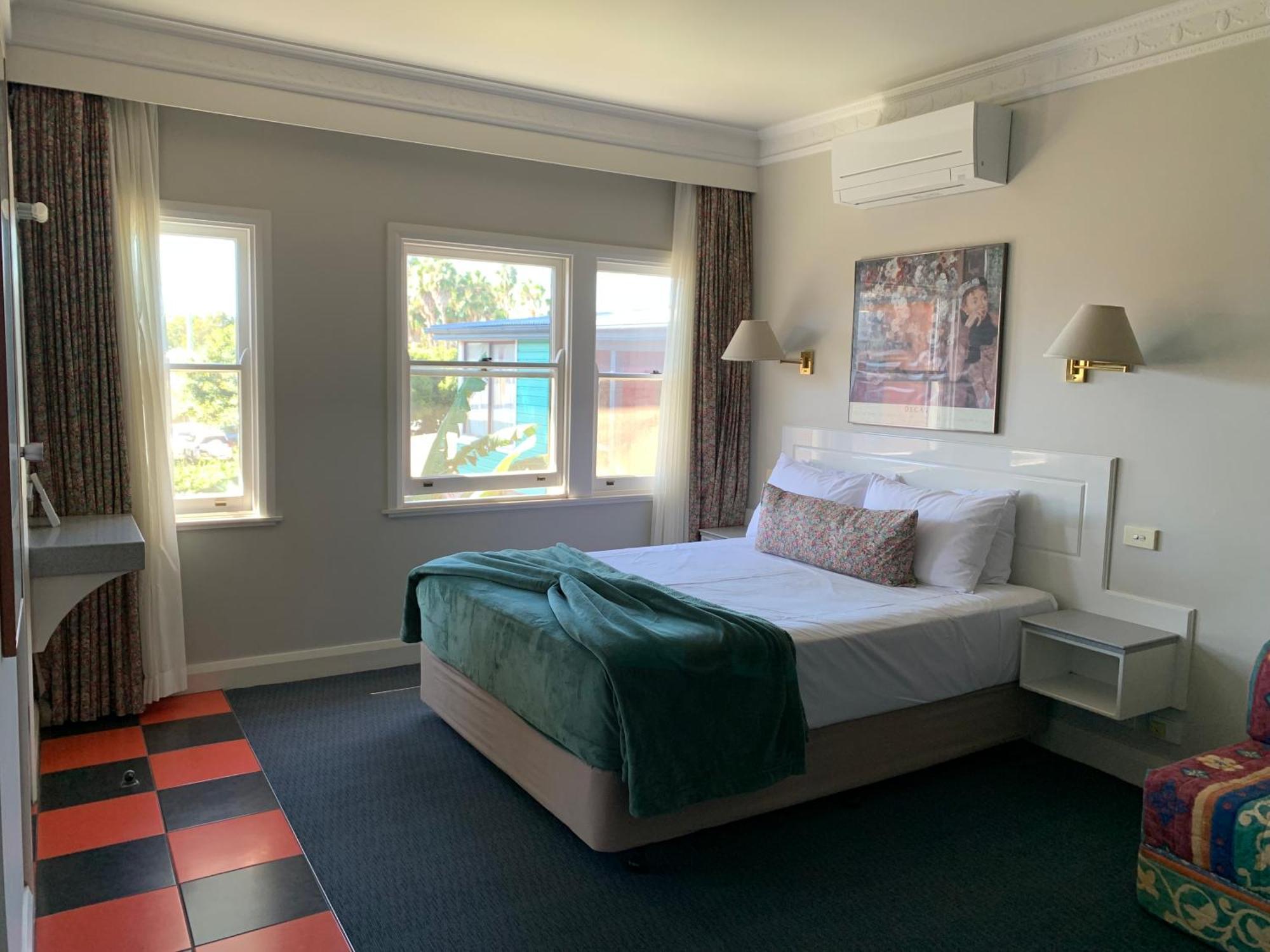 Moruya Monarch Hotel Buitenkant foto