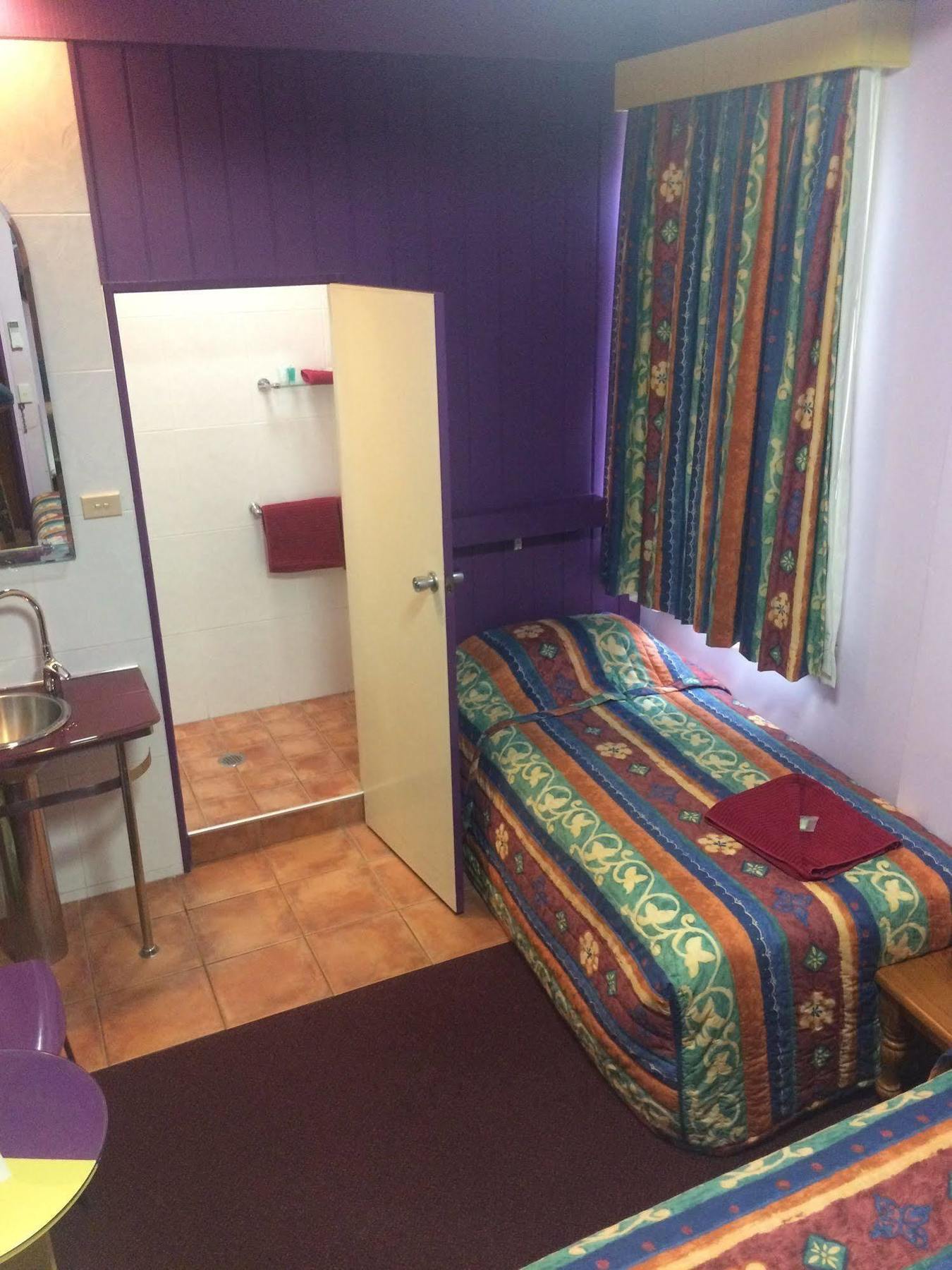 Moruya Monarch Hotel Buitenkant foto
