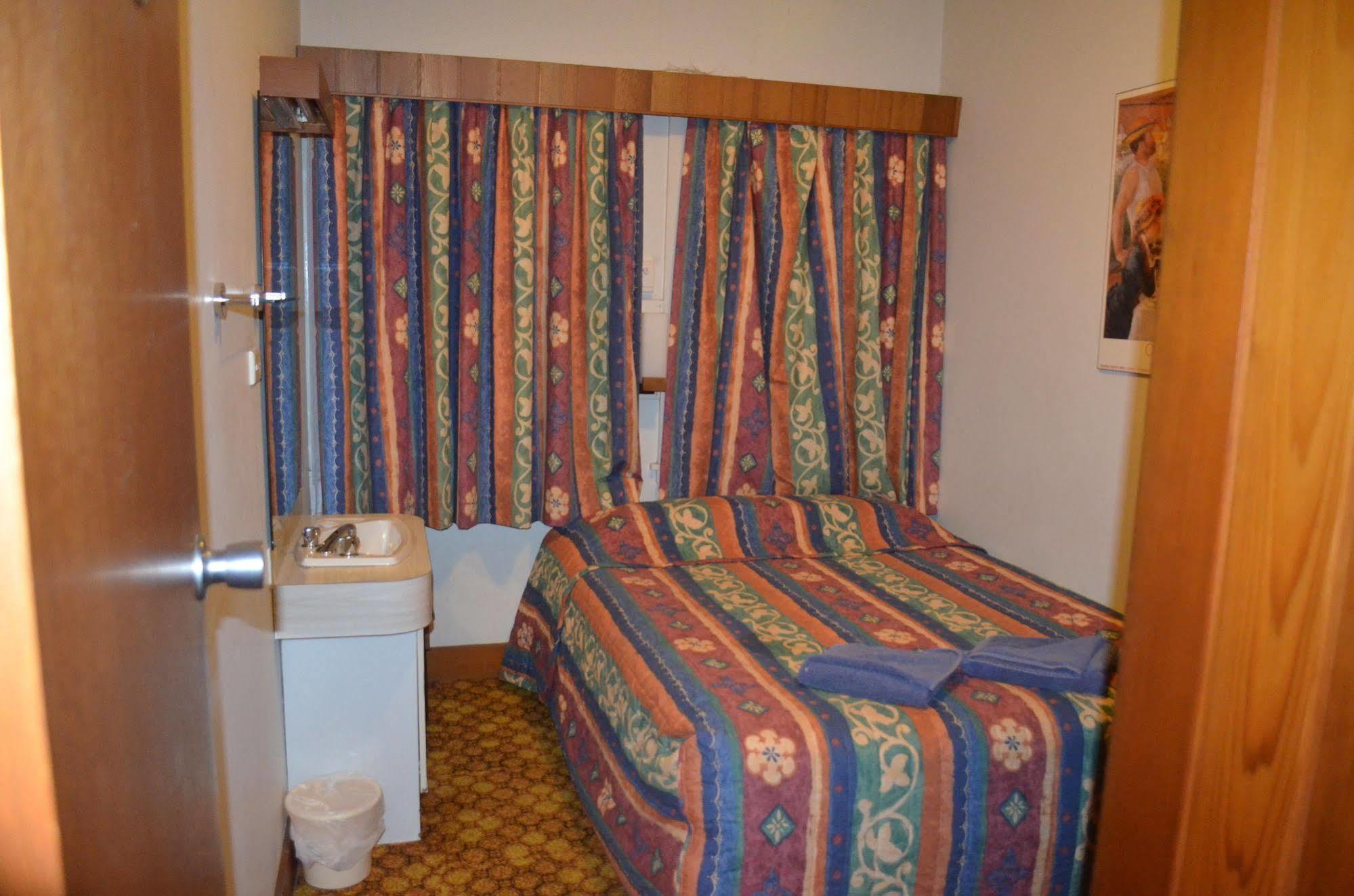 Moruya Monarch Hotel Buitenkant foto