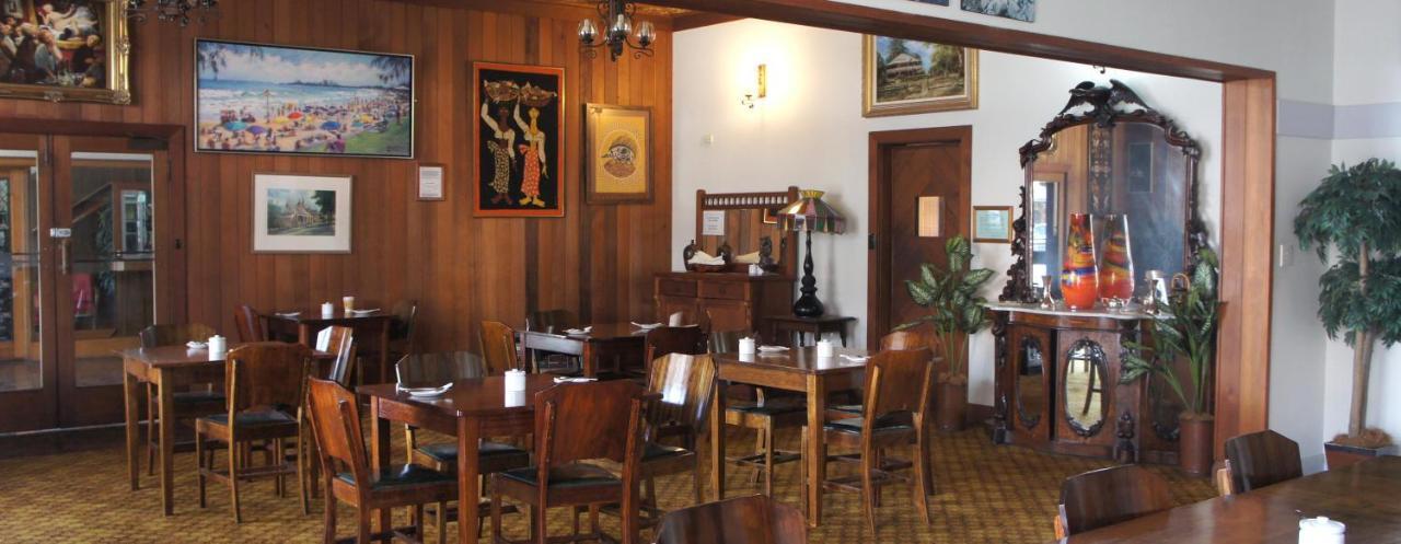 Moruya Monarch Hotel Buitenkant foto
